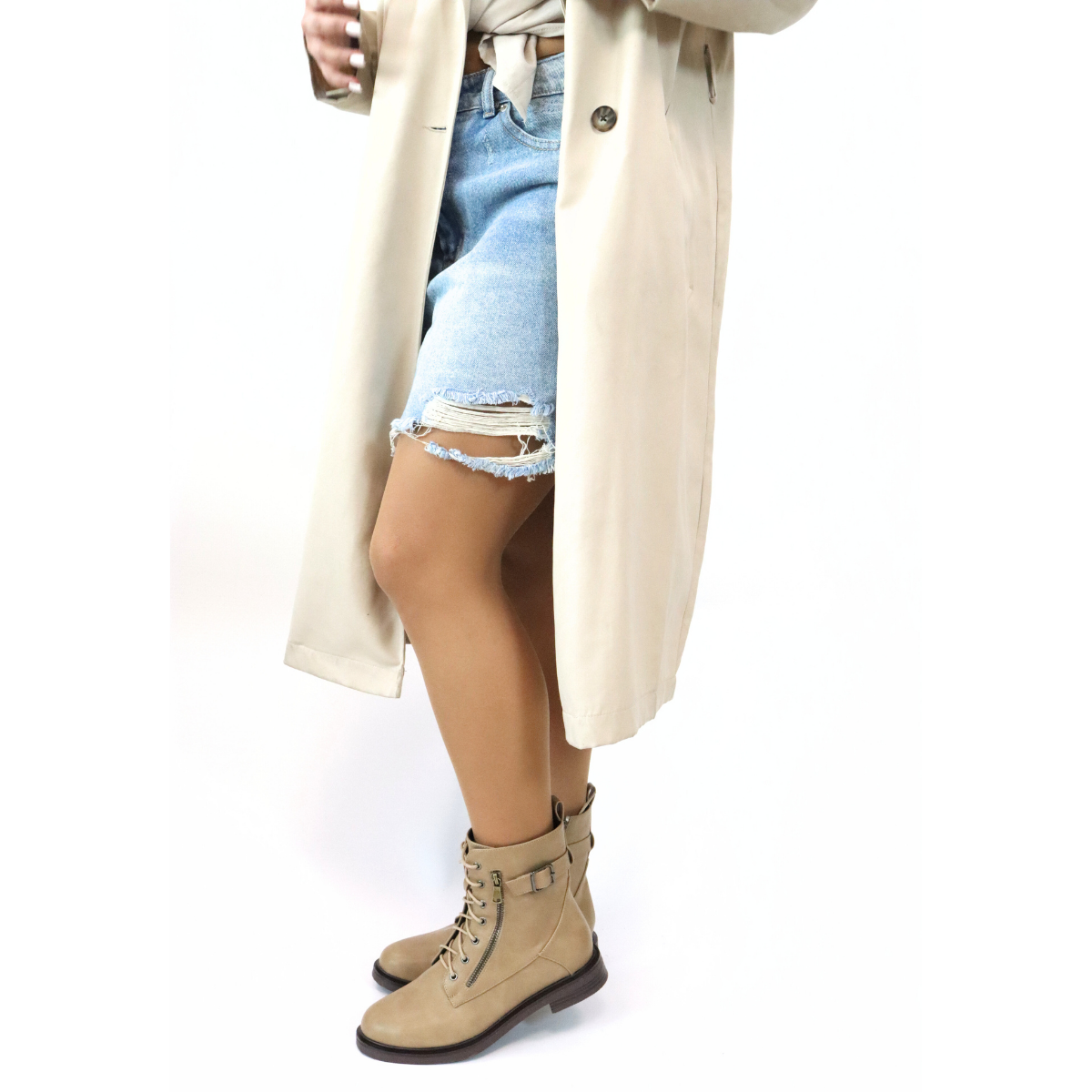 מגפוני שרוכים - אריאל