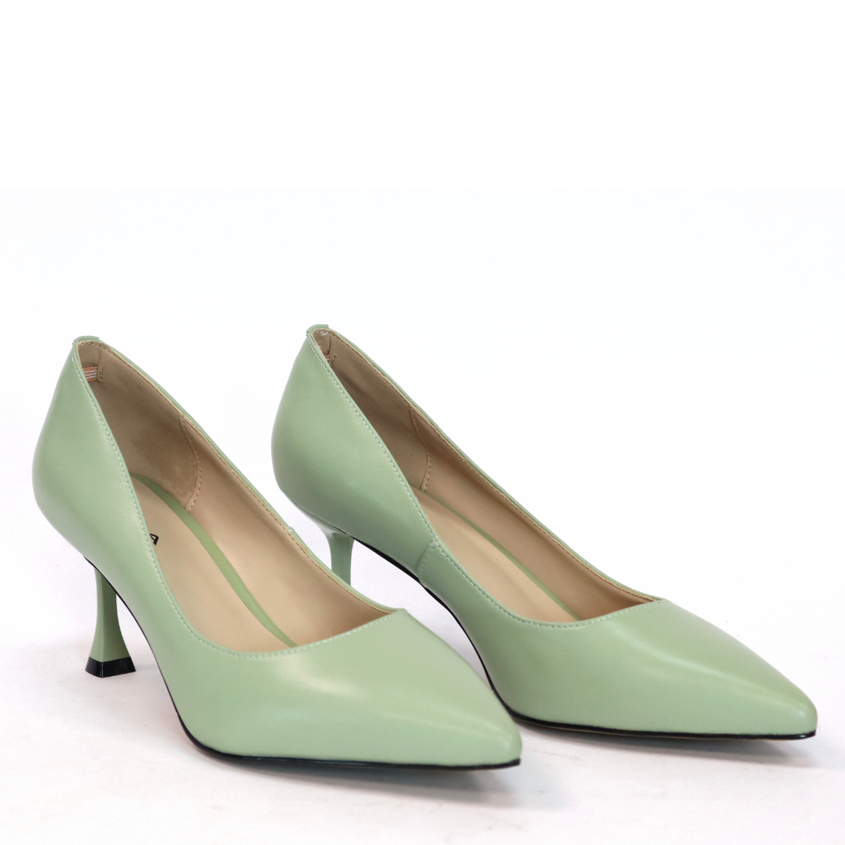 נעלי עקב - מייגן