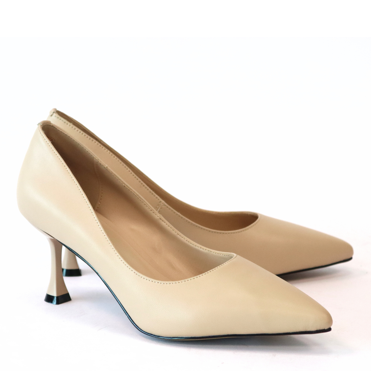 נעלי עקב - מייגן