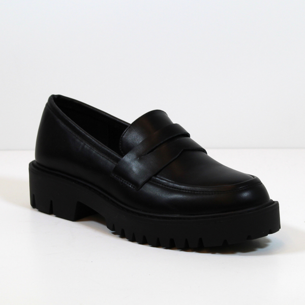 נעלי אוקספורד דמוי עור 8319 בצבע שחור