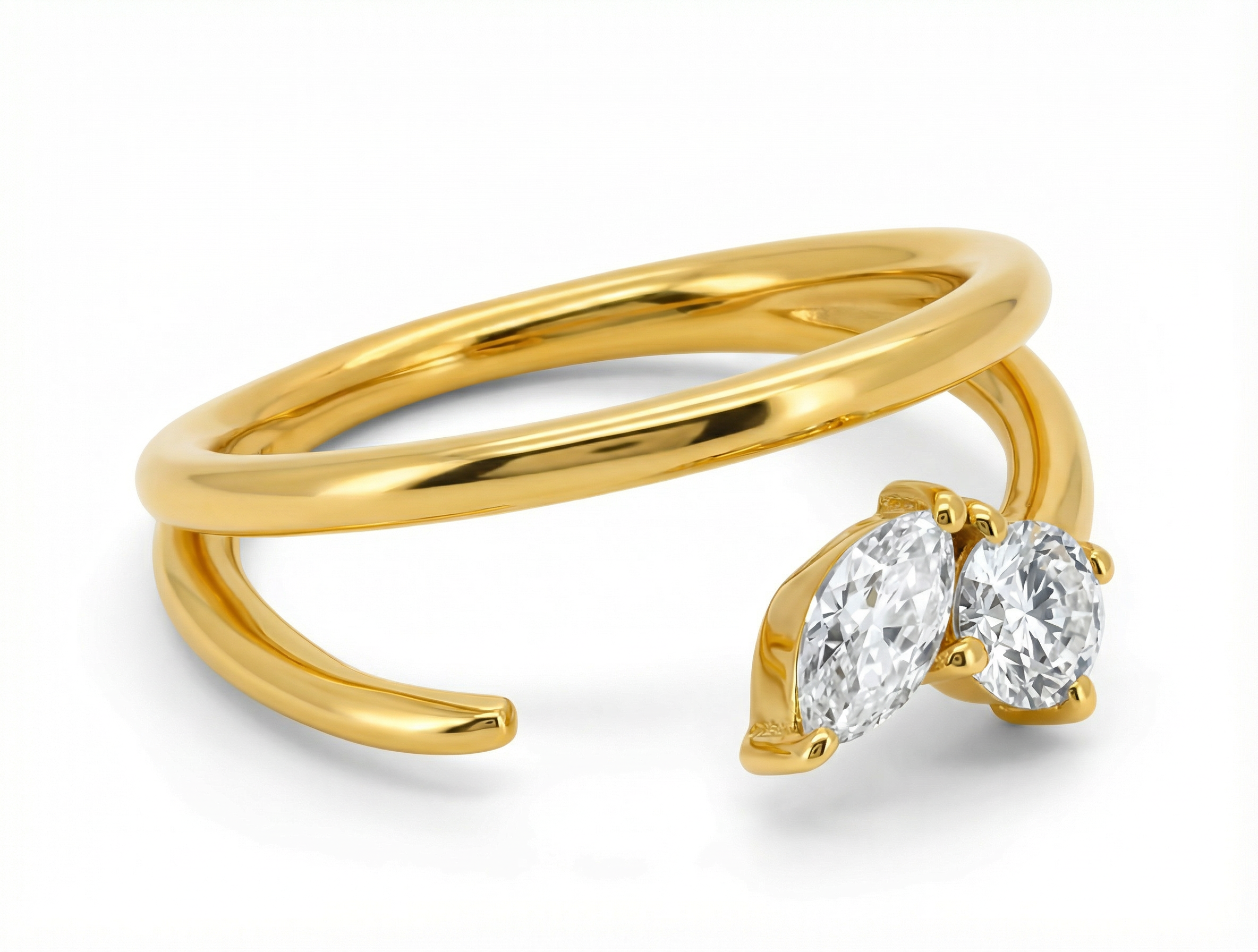 טבעת Helios עדינה משובצת שתי אבנים מרחפות בחיתוך עגול ומרקיז